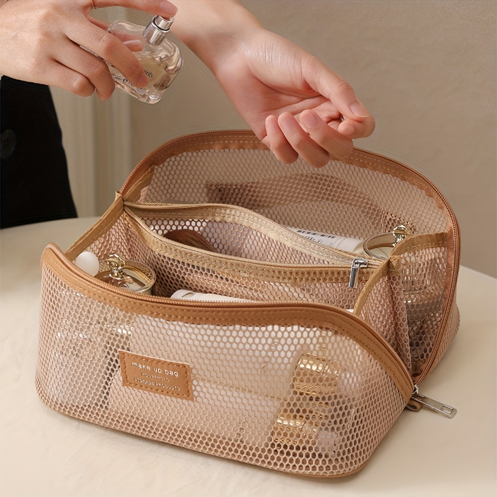 Vrouwelijke make-up organizer  - Luxury Skincare Containers recensie en prijs